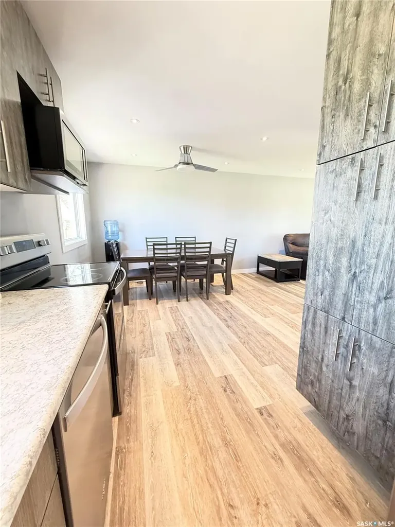 536 Mcgillivray Drive Weyburn SK S4H 1M2