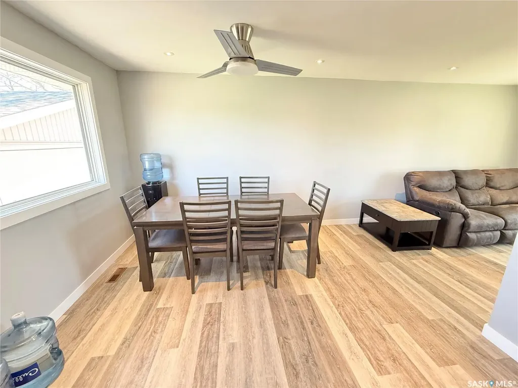 536 Mcgillivray Drive Weyburn SK S4H 1M2