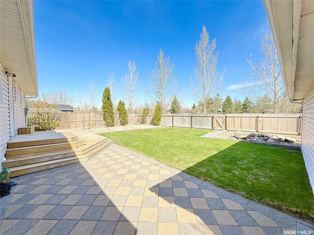 536 Mcgillivray Drive Weyburn SK S4H 1M2
