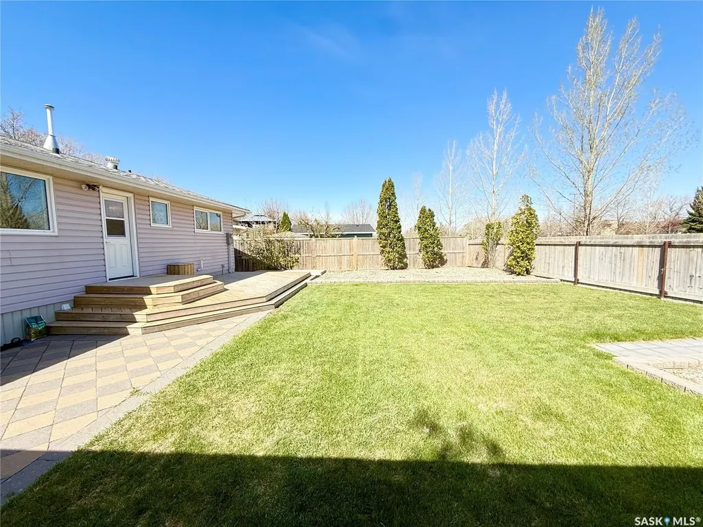 536 Mcgillivray Drive Weyburn SK S4H 1M2