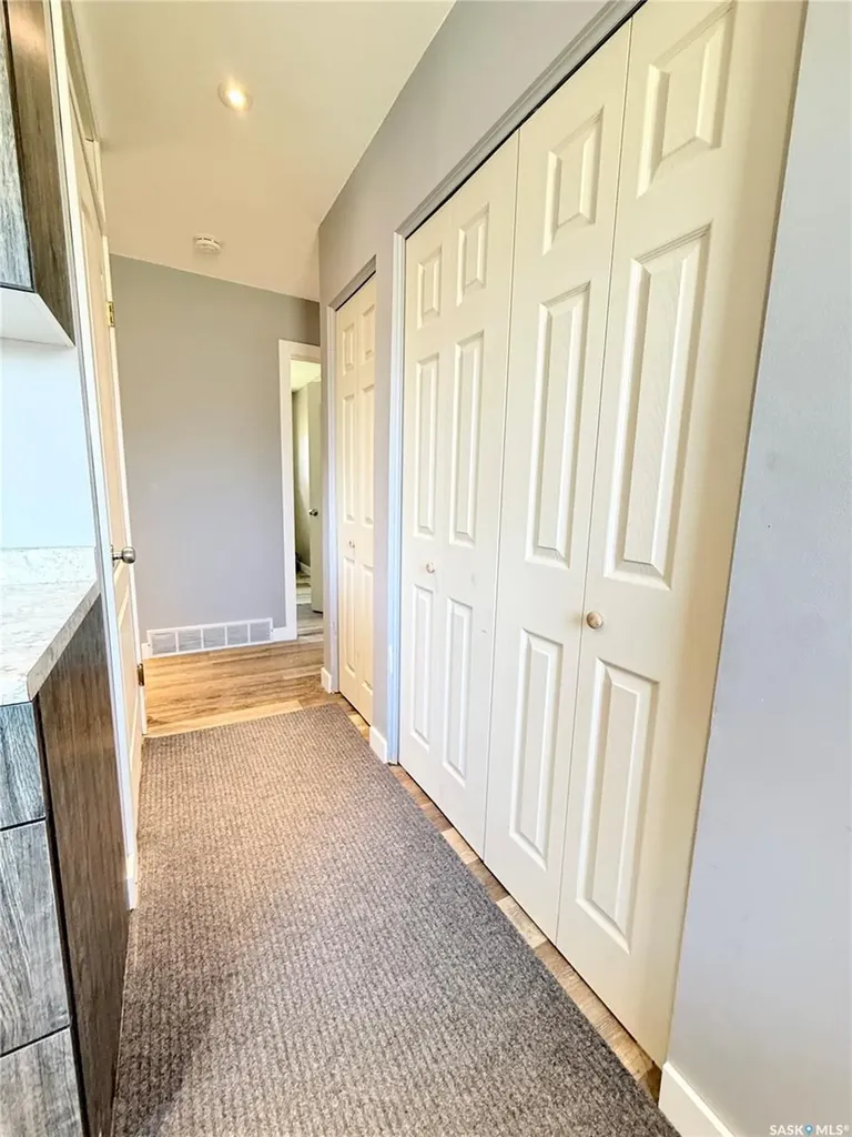 536 Mcgillivray Drive Weyburn SK S4H 1M2