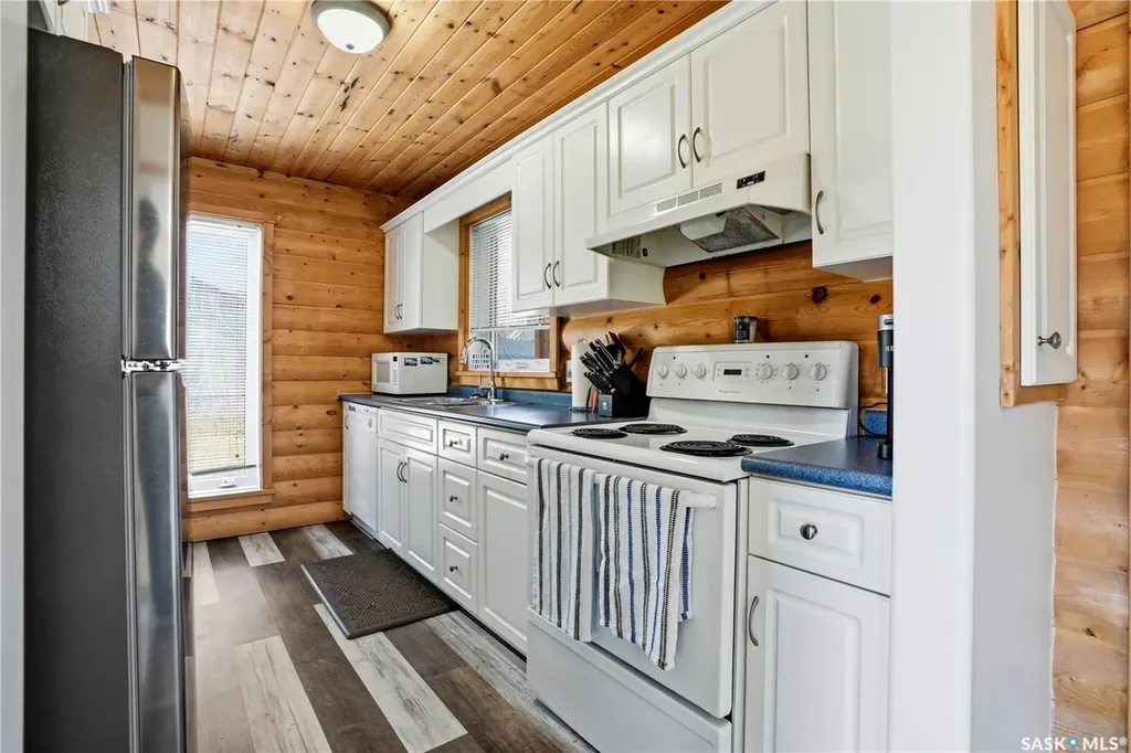 7 Pine Drive Candle Lake SK S0J 3E0