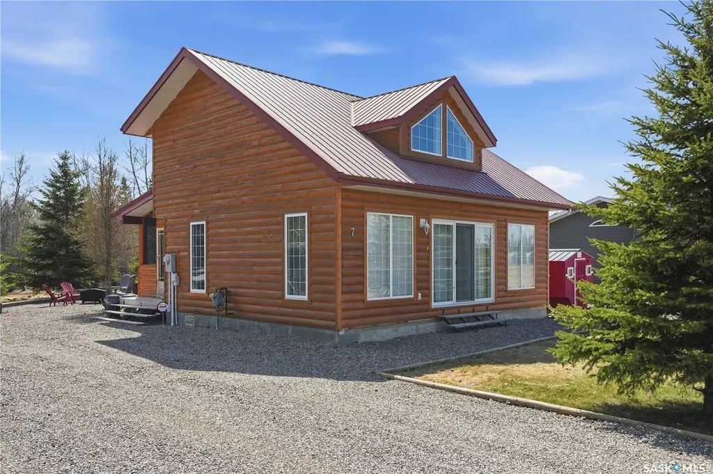 7 Pine Drive Candle Lake SK S0J 3E0