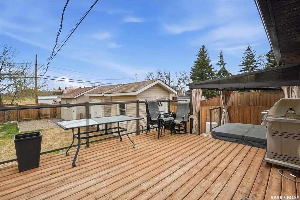 165 3rd Street Pilot Butte SK S0G 3Z0