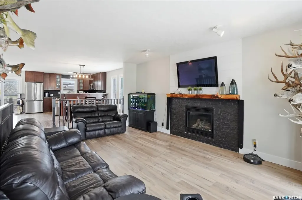 165 3rd Street Pilot Butte SK S0G 3Z0