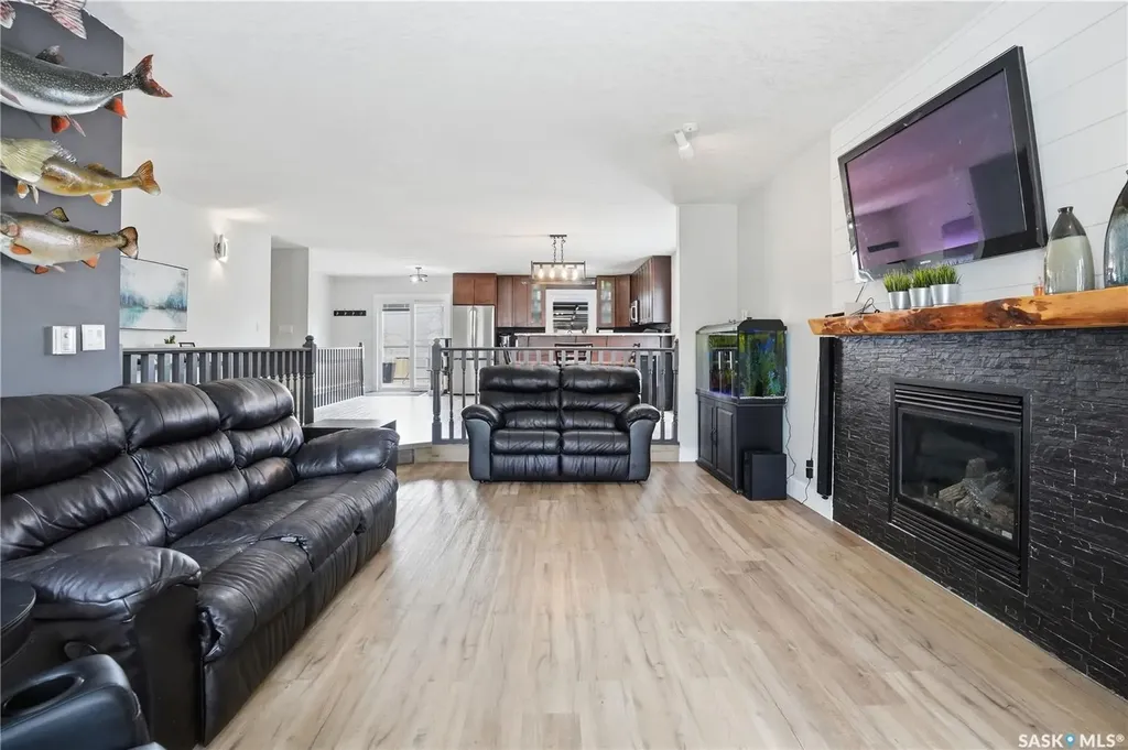 165 3rd Street Pilot Butte SK S0G 3Z0
