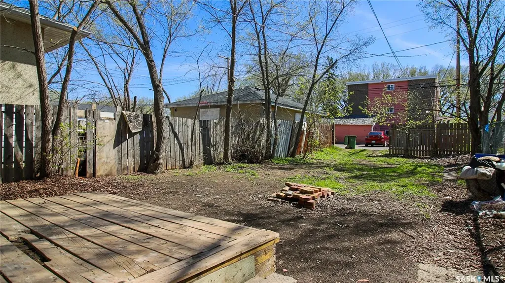 1943 Montreal Street Regina SK S4P 1L4