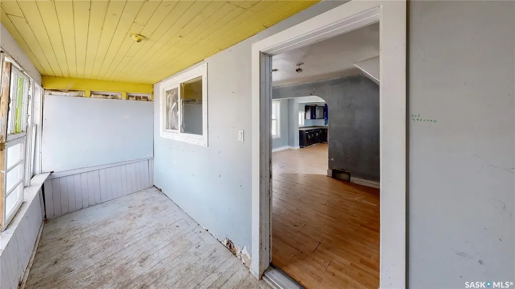 1943 Montreal Street Regina SK S4P 1L4