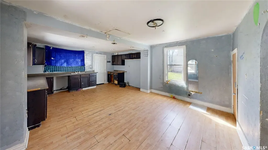 1943 Montreal Street Regina SK S4P 1L4