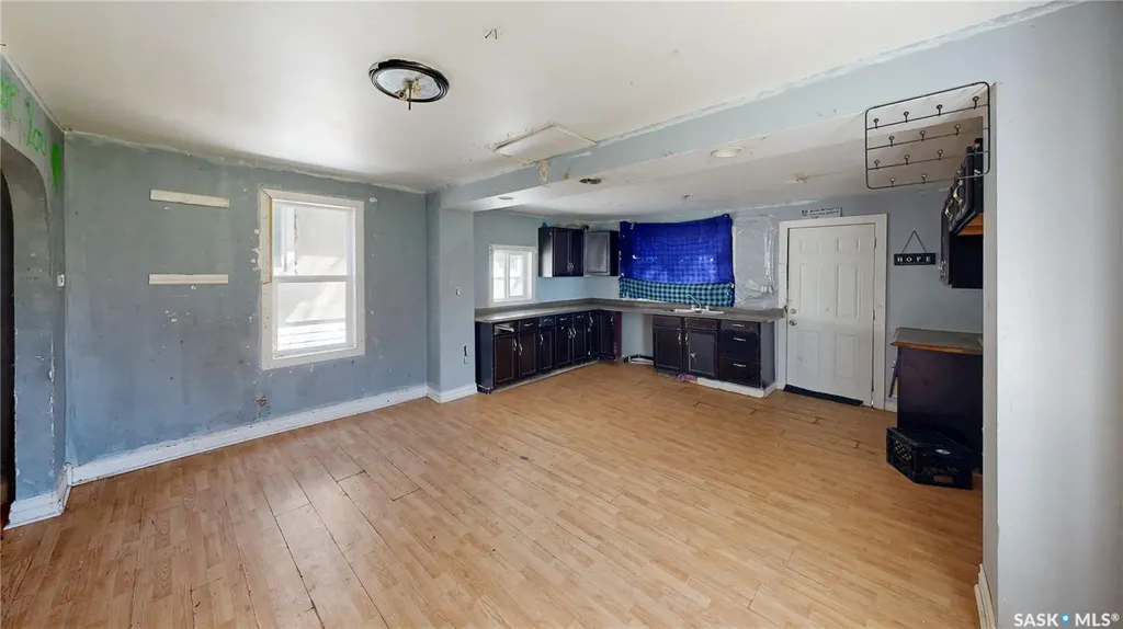 1943 Montreal Street Regina SK S4P 1L4