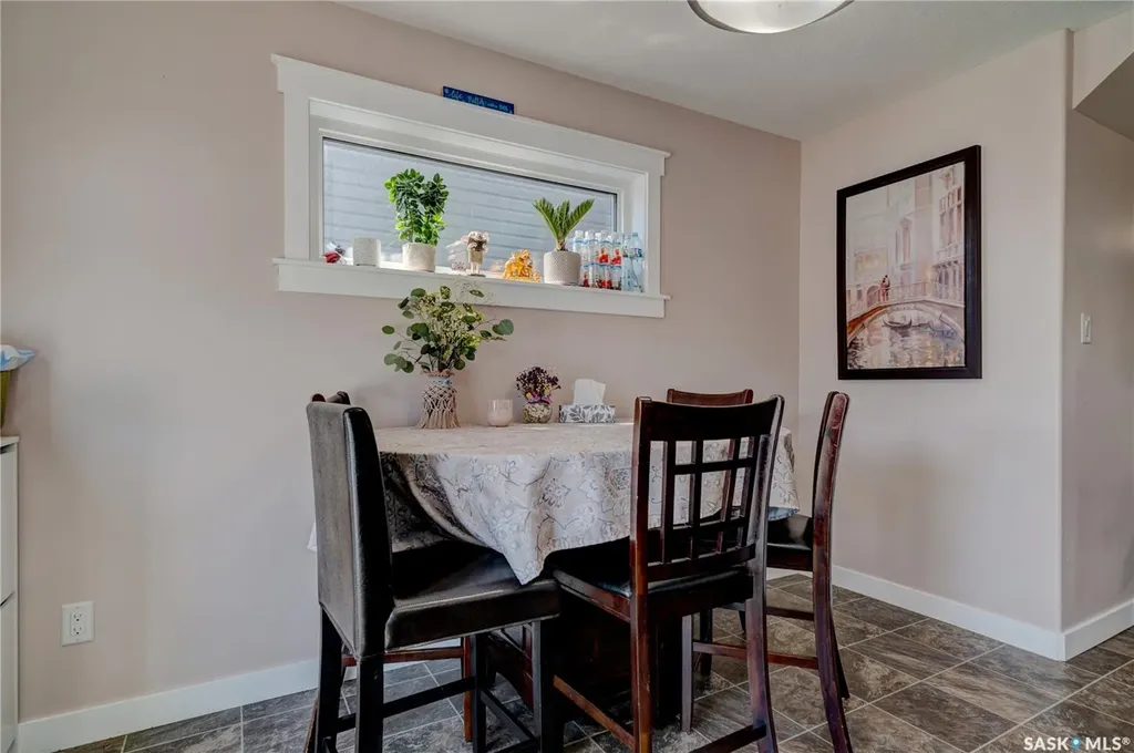 5425 Mcclelland Drive Regina SK S4W 0K8