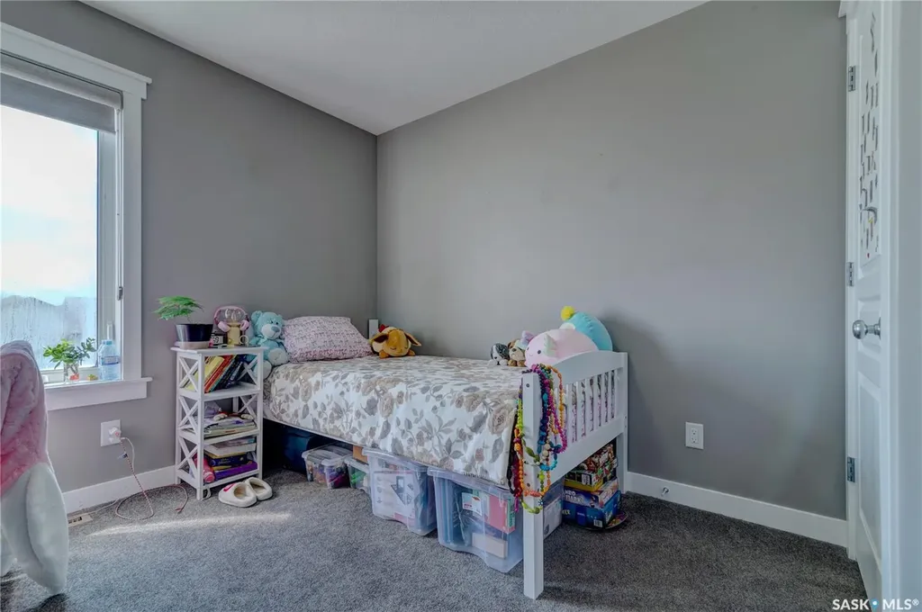 5425 Mcclelland Drive Regina SK S4W 0K8