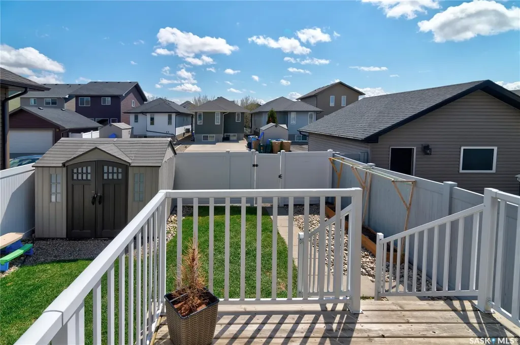 5425 Mcclelland Drive Regina SK S4W 0K8