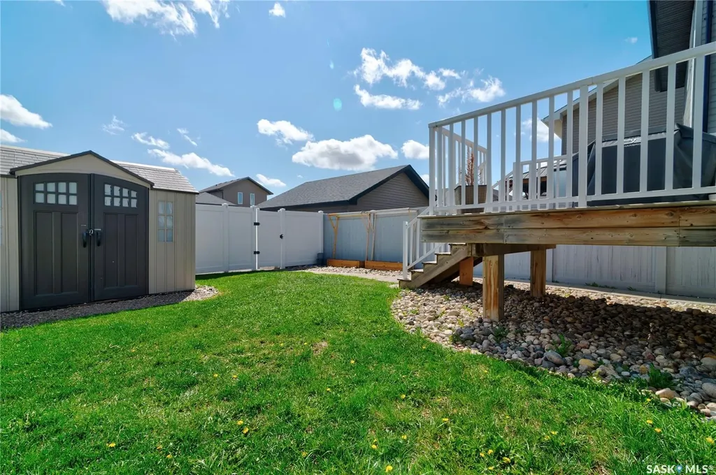 5425 Mcclelland Drive Regina SK S4W 0K8