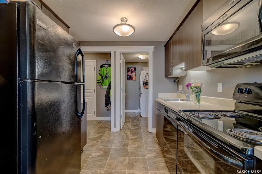 5425 Mcclelland Drive Regina SK S4W 0K8