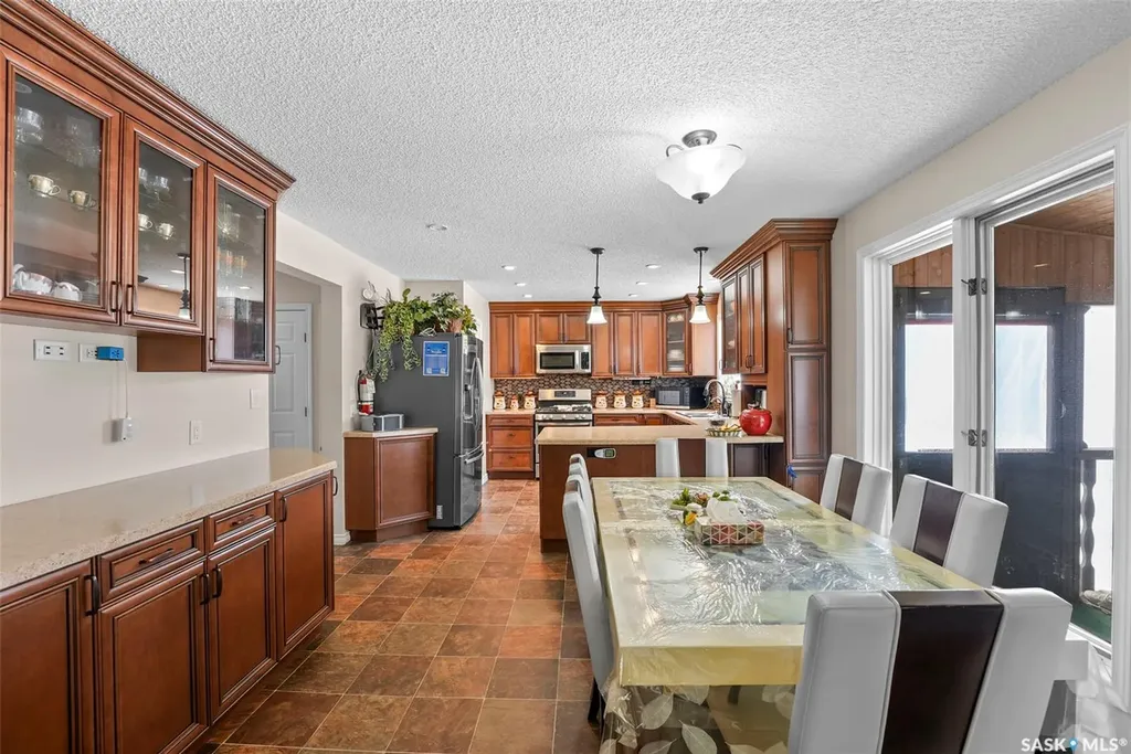 55 Noonan Road Regina SK S4V 0J5