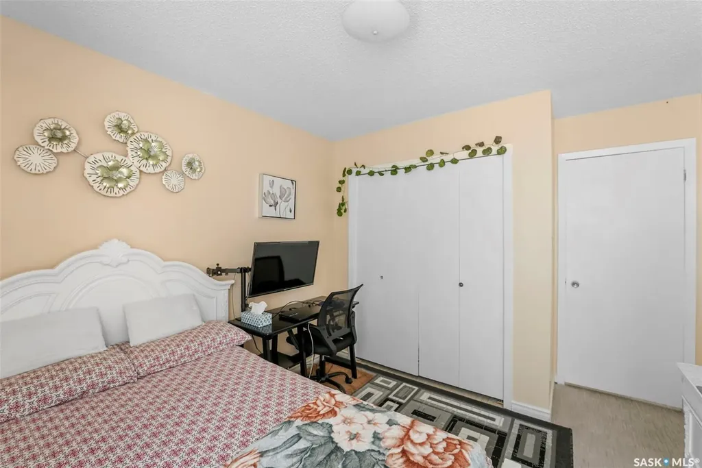 55 Noonan Road Regina SK S4V 0J5