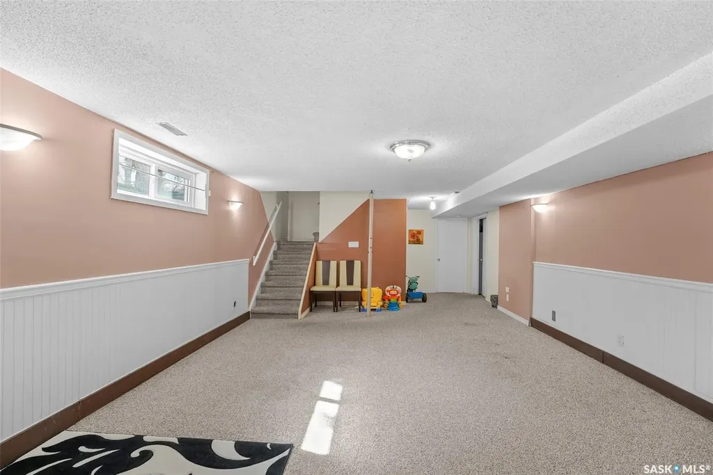 55 Noonan Road Regina SK S4V 0J5