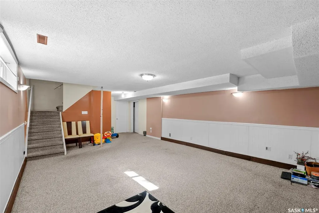 55 Noonan Road Regina SK S4V 0J5