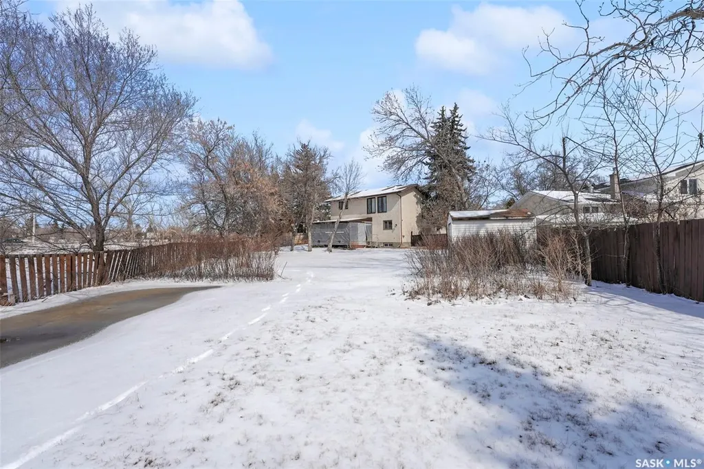 55 Noonan Road Regina SK S4V 0J5