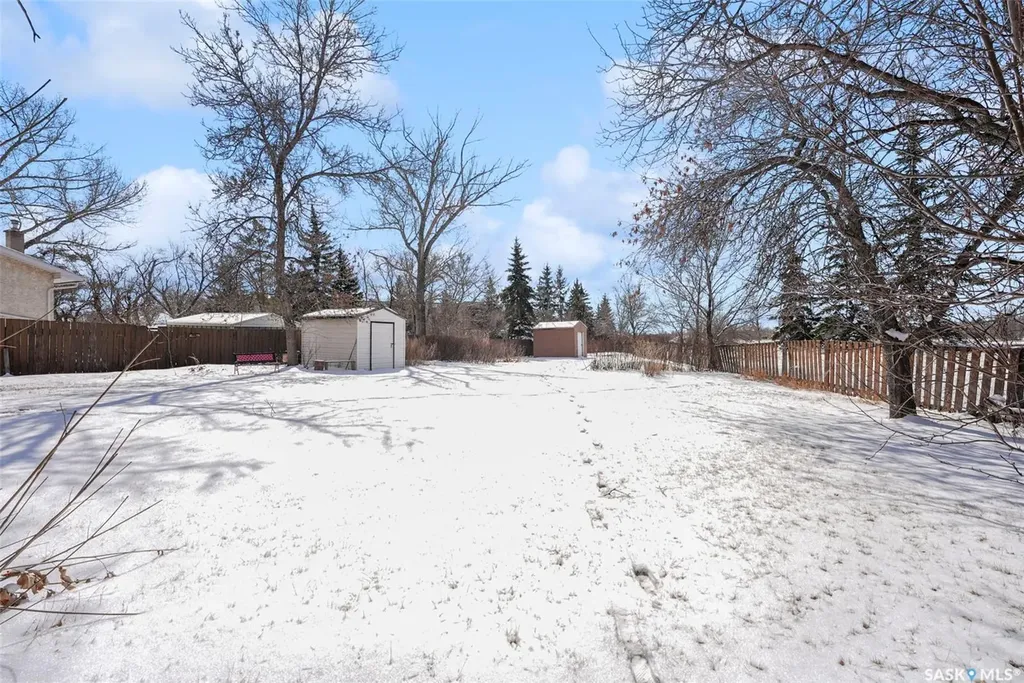 55 Noonan Road Regina SK S4V 0J5