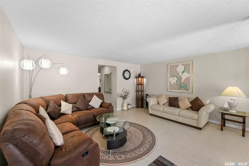 55 Noonan Road Regina SK S4V 0J5