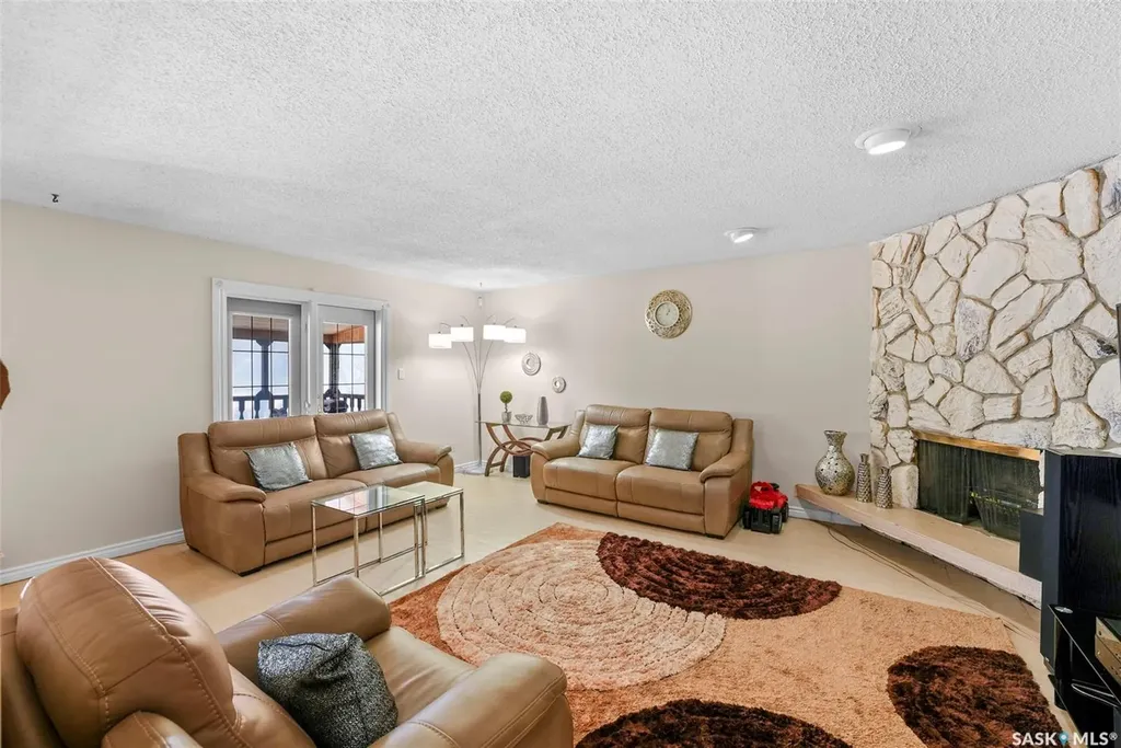55 Noonan Road Regina SK S4V 0J5