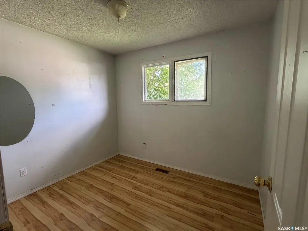 7 Dunfield Crescent Meadow Lake SK S9X 1E6