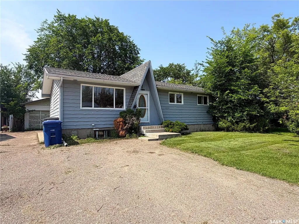 7 Dunfield Crescent Meadow Lake SK S9X 1E6