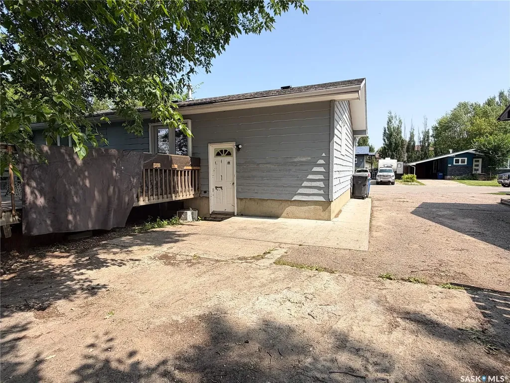 7 Dunfield Crescent Meadow Lake SK S9X 1E6