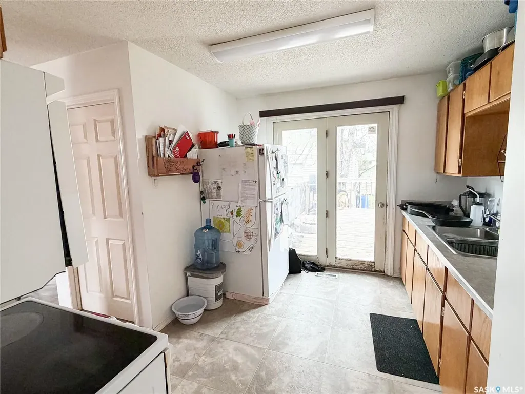 7 Dunfield Crescent Meadow Lake SK S9X 1E6