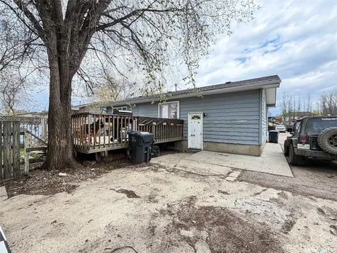 7 Dunfield Crescent Meadow Lake SK S9X 1E6