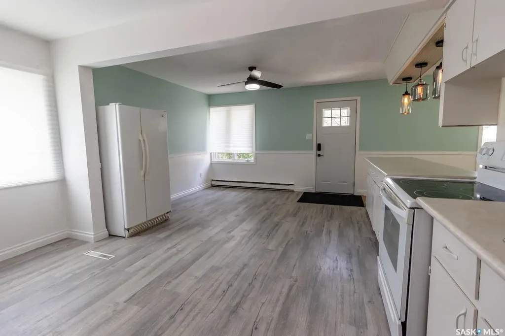 5342 5th Avenue Regina SK S4T 0M4