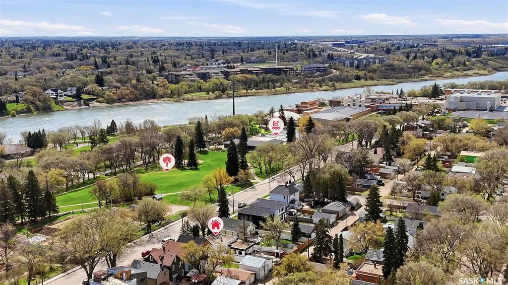721 H Avenue S Saskatoon SK S7M 1X2