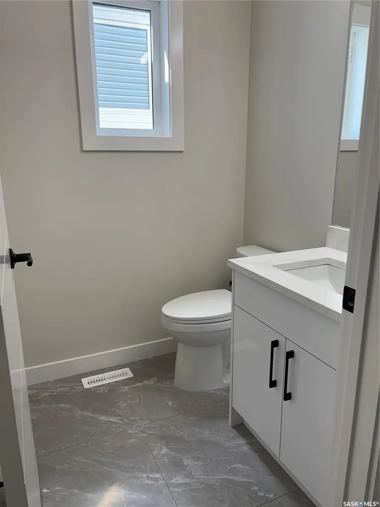 222 Veterans Drive Warman SK S0K 4S4