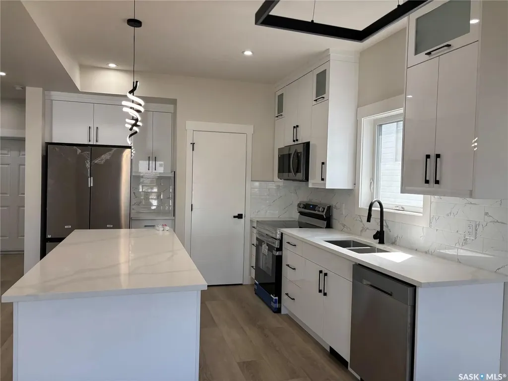 222 Veterans Drive Warman SK S0K 4S4