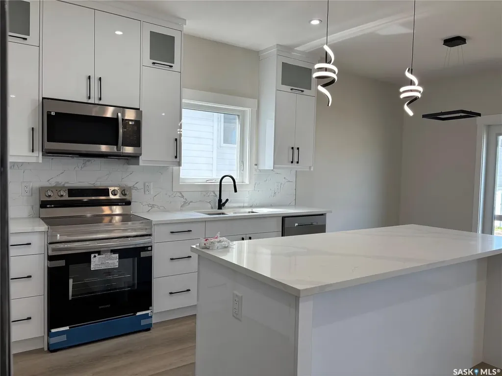 222 Veterans Drive Warman SK S0K 4S4