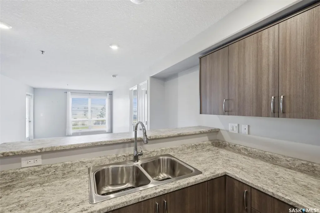 915 Kristjanson Road Saskatoon SK S7S 0B1