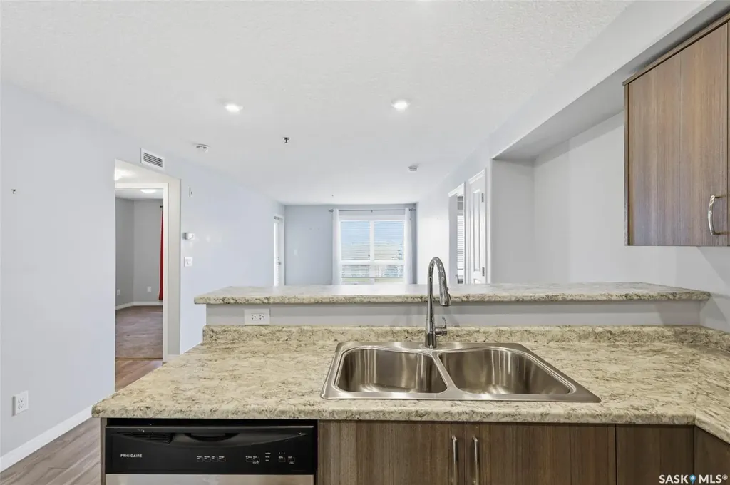 915 Kristjanson Road Saskatoon SK S7S 0B1