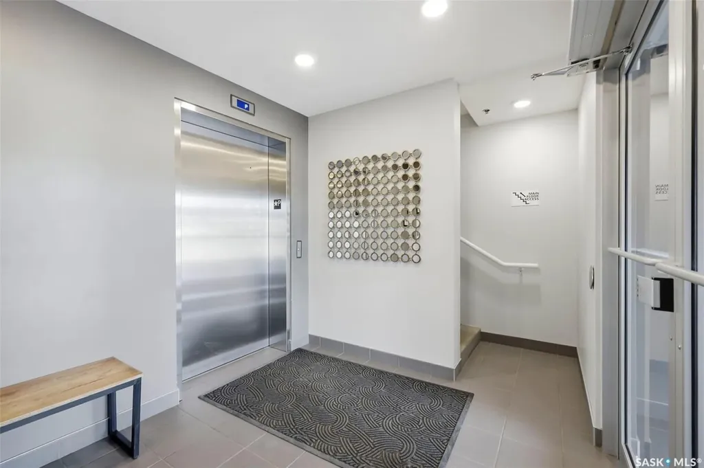 915 Kristjanson Road Saskatoon SK S7S 0B1
