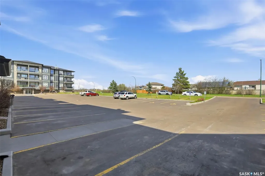 915 Kristjanson Road Saskatoon SK S7S 0B1