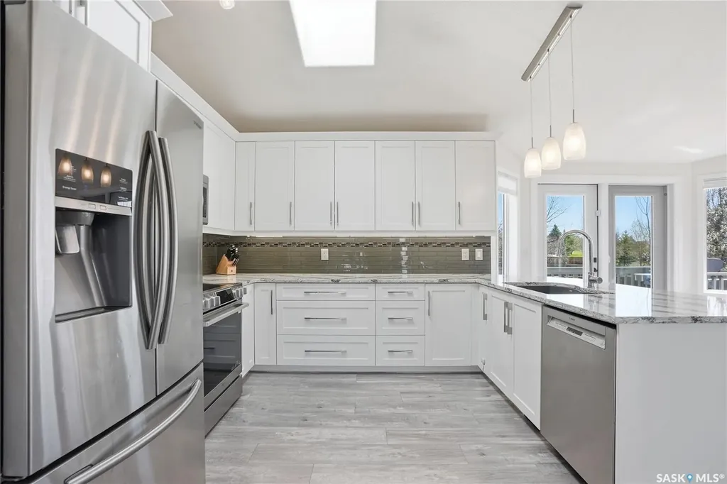 502 Le May Crescent Saskatoon SK S7S 1L1