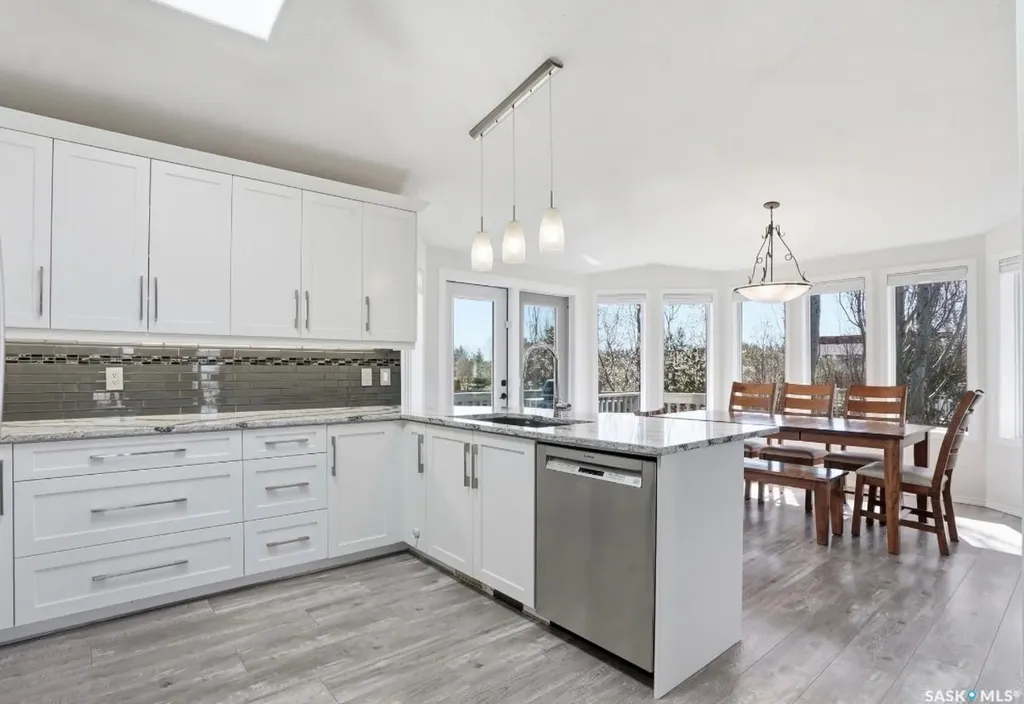 502 Le May Crescent Saskatoon SK S7S 1L1