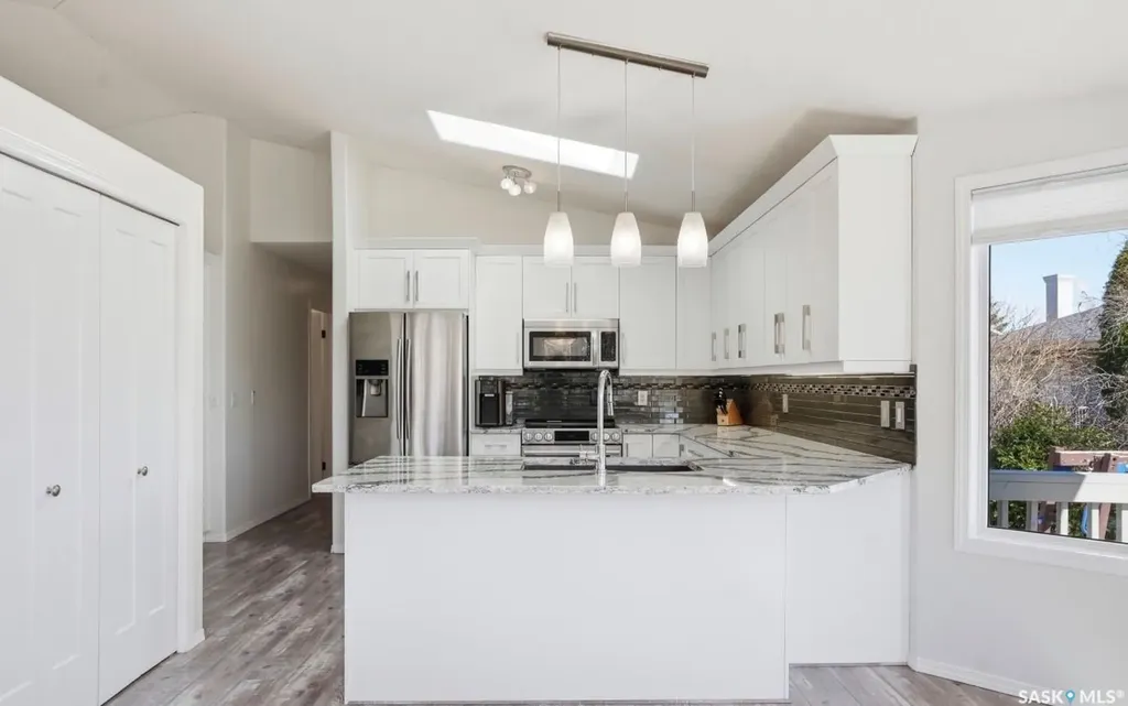 502 Le May Crescent Saskatoon SK S7S 1L1