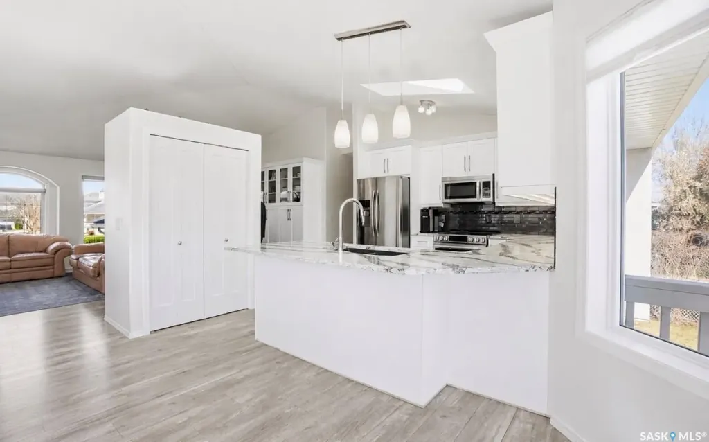502 Le May Crescent Saskatoon SK S7S 1L1
