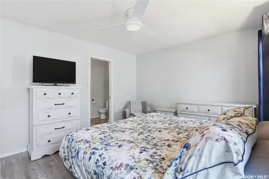 502 Le May Crescent Saskatoon SK S7S 1L1