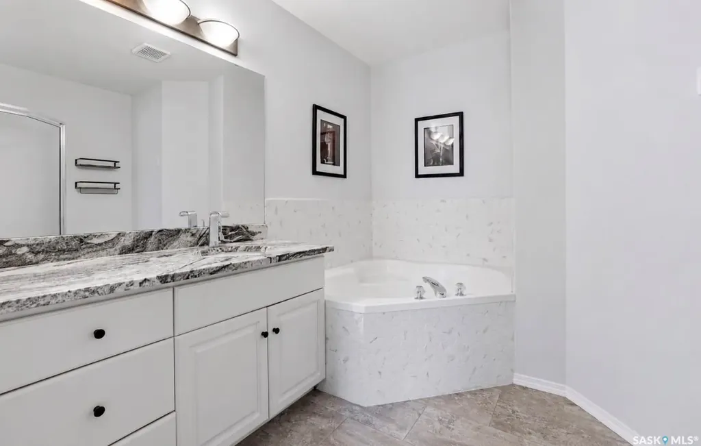 502 Le May Crescent Saskatoon SK S7S 1L1