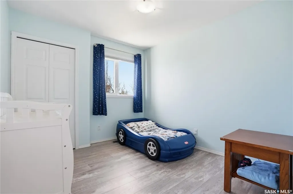 502 Le May Crescent Saskatoon SK S7S 1L1