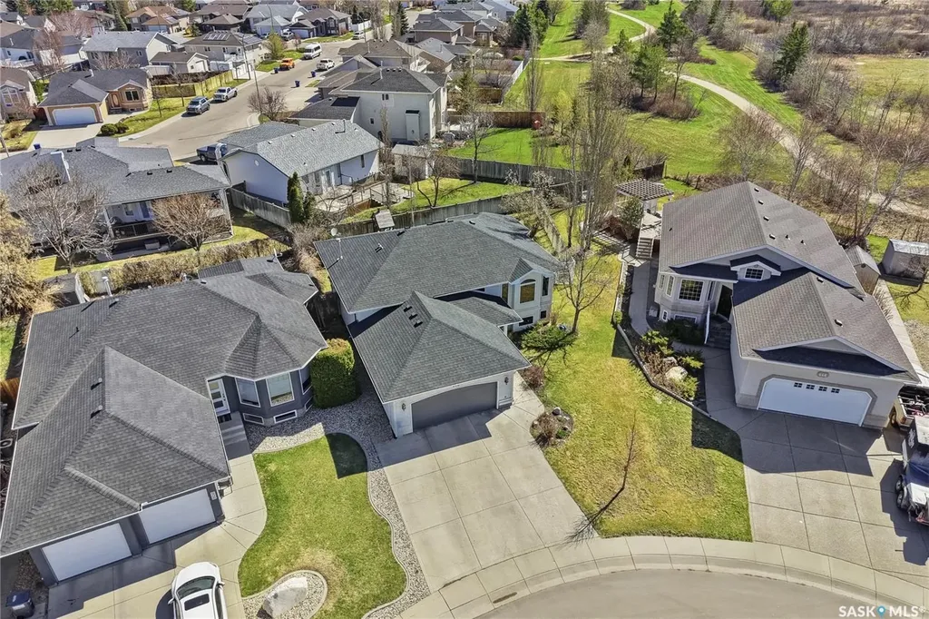 502 Le May Crescent Saskatoon SK S7S 1L1