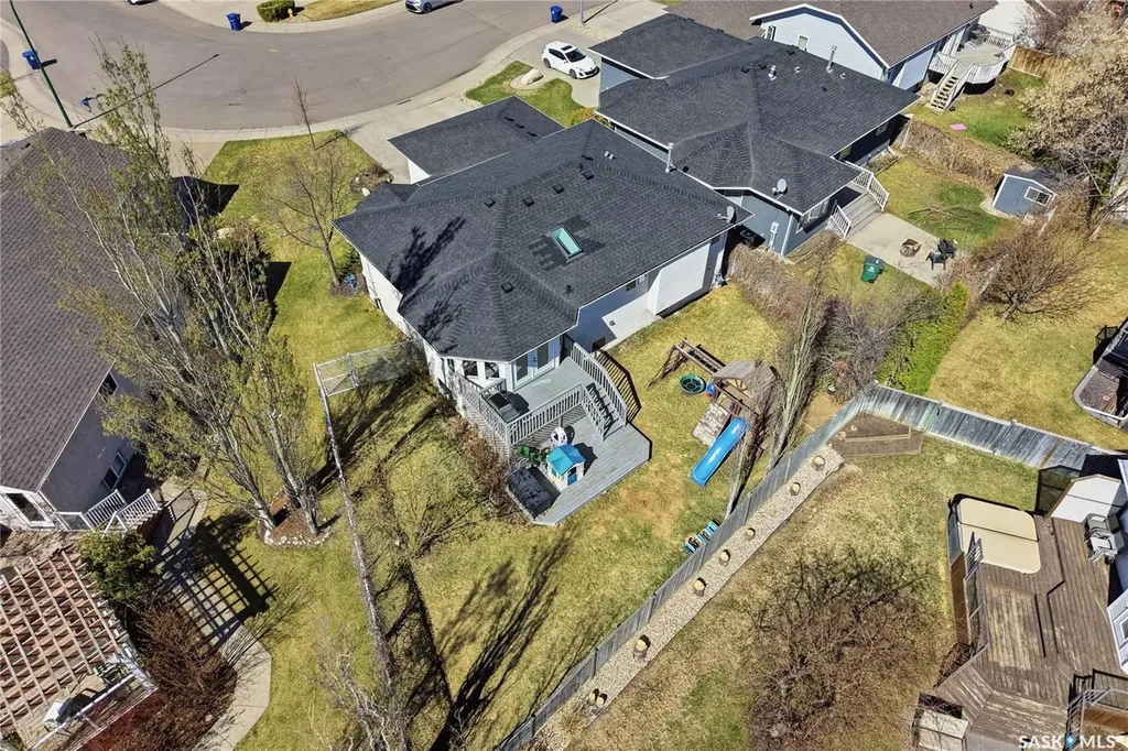 502 Le May Crescent Saskatoon SK S7S 1L1